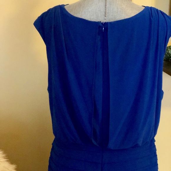 Gorgeous - Picture 2 of 6